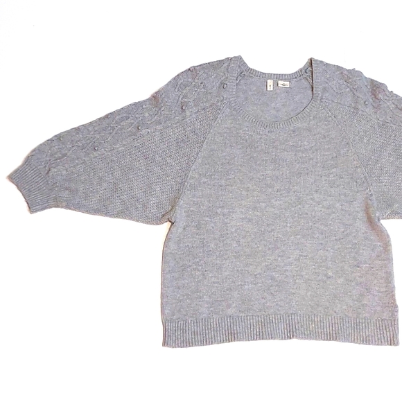 Anthropologie Sweaters - Anthropologie Moth gray batwing pompom stitch sweater, size S